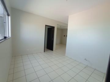 APARTAMENTO COM TRÊS DORMITÓRIOS