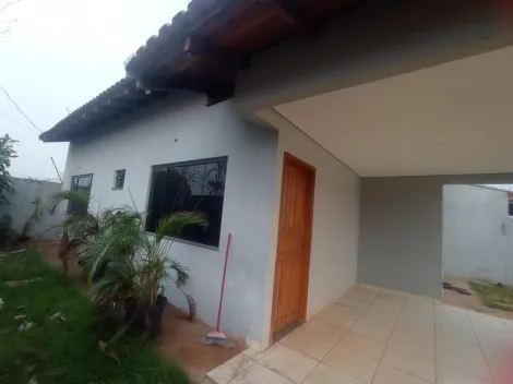 CASA COM SUÍTE PARA LOCAÇÃO