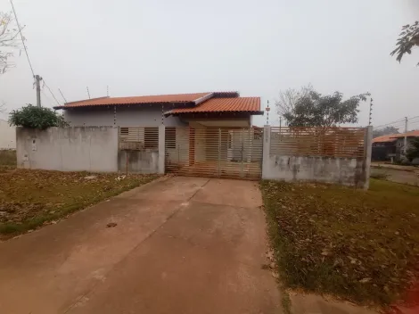 CASA COM SUÍTE PARA LOCAÇÃO